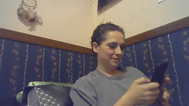 yourfavgirlduh online show from 06/27/26, 07:30