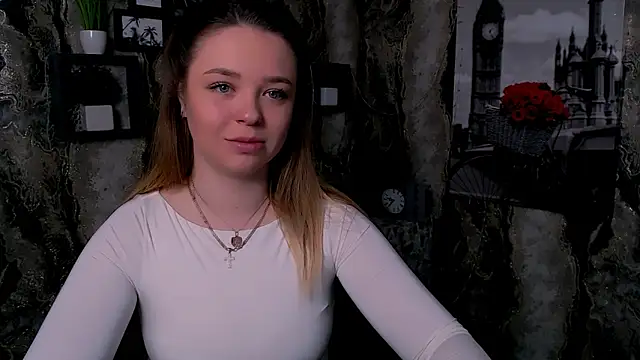 NicoleAura online show from 04/22/26, 07:22