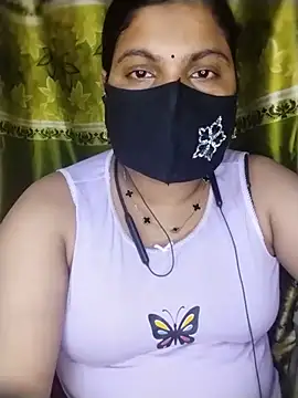 Snapshot of Sila_Vabi9 chatting on 05/19/26, 02:01 Sila Vabi9 online show from 05/19/26, 02:01