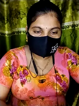 Snapshot of Sila_Vabi9 chatting on 05/20/26, 11:27 Sila Vabi9 online show from 05/20/26, 11:27