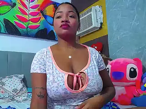Brunett sexy1 online show from 05/17/26, 07:28