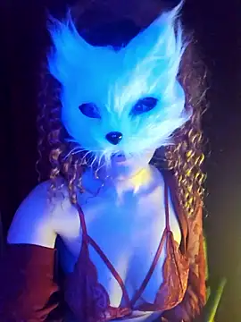 lilianroses online show from 04/20/26, 09:27