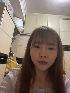 mimi202601 online show from 04/21/26, 11:27