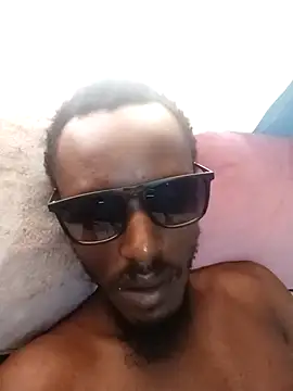 HookupDoCToR1 online show from 04/18/26, 08:07