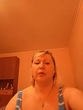Snapshot of I_amVeronicle chatting on 06/26/26, 12:42 I amVeronicle online show from 06/26/26, 12:42