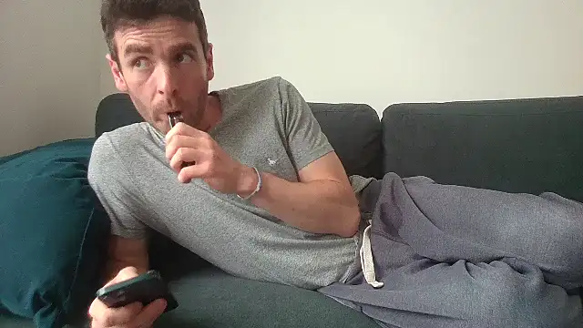 frenchbdmaninlondon online show from 06/03/26, 01:25