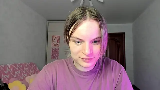 milliKira006 online show from 05/23/26, 04:29
