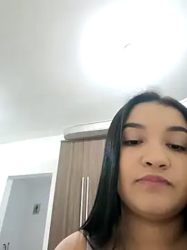 Snapshot of eline01 chatting on 05/14/26, 03:57 eline01 online show from 05/14/26, 03:57