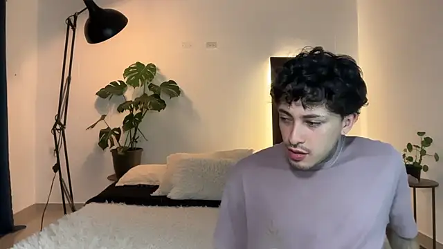 Snapshot of Noah_and_Steven chatting on 05/16/26, 10:08 Noah and Steven online show from 05/16/26, 10:08