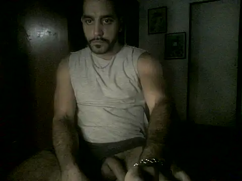 Snapshot of andersonpaak chatting on 06/02/26, 10:56 andersonpaak online show from 06/02/26, 10:56