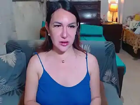 sexyyanna4u online show from 07/04/26, 12:17