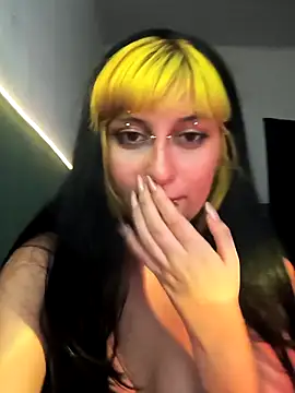 Lola bunnyboll online show from 04/19/26, 04:56