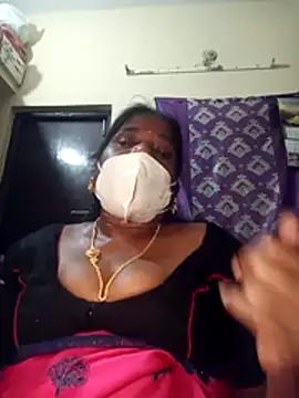 Snapshot of swetha10 chatting on 07/09/26, 07:07 swetha10 online show from 07/09/26, 07:07