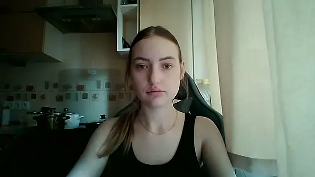 Lisanta online show from 04/20/26, 11:13