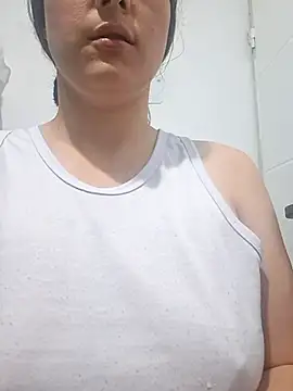 vanezasss online show from 06/26/26, 10:47