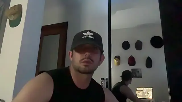 MathiasBellucci online show from 04/21/26, 11:18