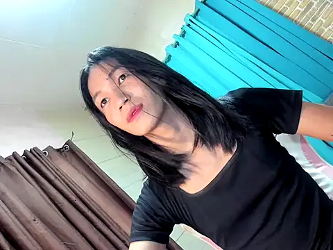 urnaughty kim online show from 06/25/26, 03:39