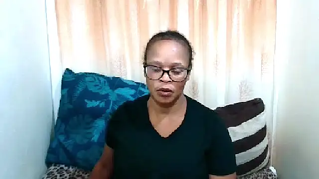 Snapshot of Ebony_Bloom69 chatting on 06/02/26, 05:09 Ebony Bloom69 online show from 06/02/26, 05:09