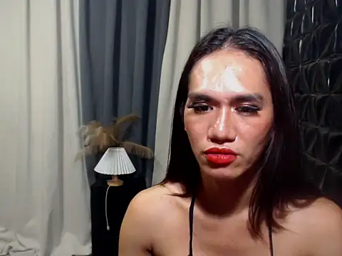 Queen Haliyah online show from 05/16/26, 12:40