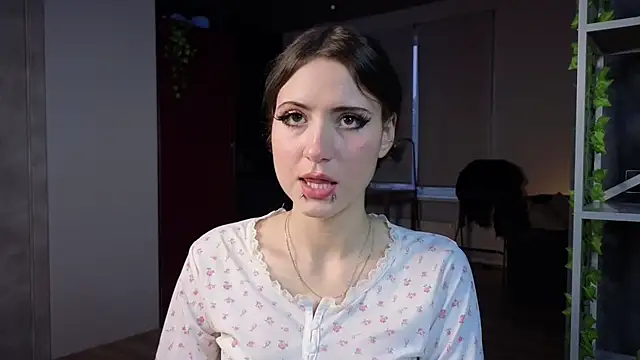 lovergirl4me online show from 06/28/26, 05:08