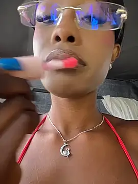 CocoaLuxeXXX online show from 06/29/26, 01:11