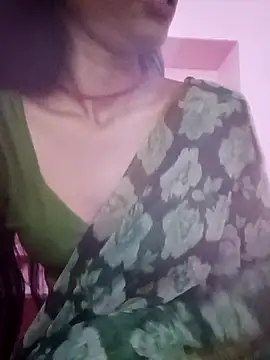 Vidhya Balan143 online show from 05/05/26, 03:53