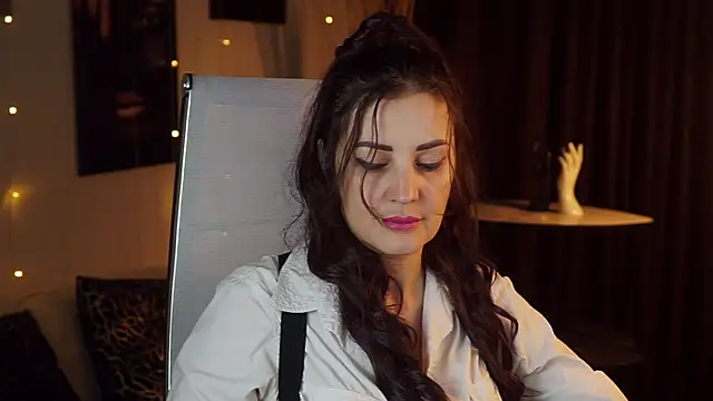 AureliaVane online show from 06/10/26, 03:33