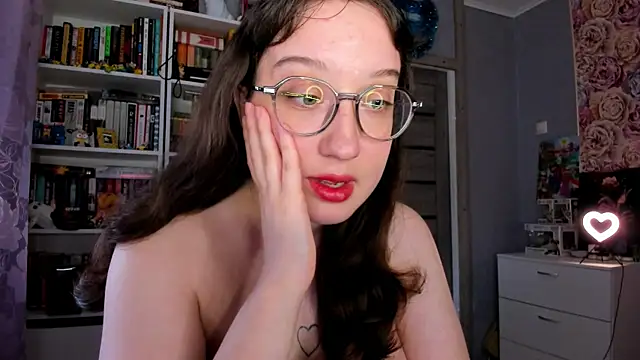 Snapshot of minionkaa chatting on 06/13/26, 06:22 minionkaa online show from 06/13/26, 06:22