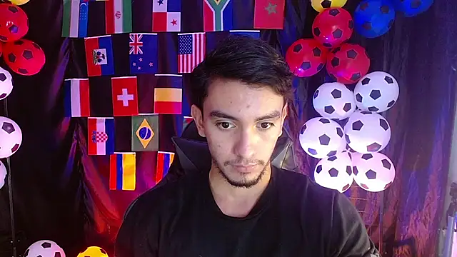 Snapshot of dante_18cm_ chatting on 06/26/26, 12:26 dante 18cm online show from 06/26/26, 12:26
