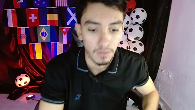 Snapshot of dante_18cm_ chatting on 07/11/26, 12:24 dante 18cm online show from 07/11/26, 12:24