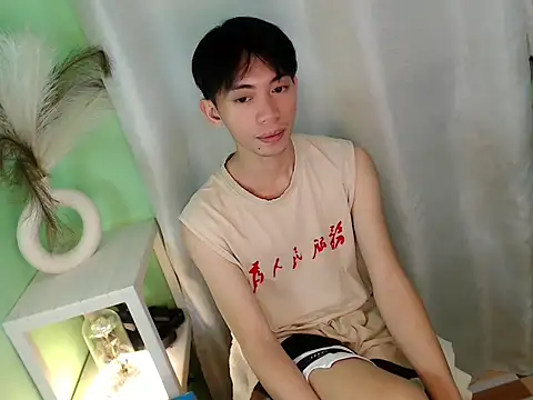 Snapshot of sycat69 chatting on 06/26/26, 05:17 sycat69 online show from 06/26/26, 05:17