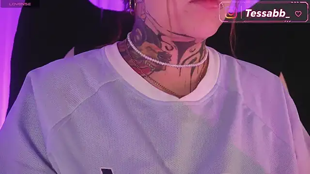 Tessa ruxh online show from 07/04/26, 11:05
