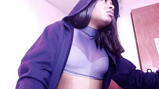 Snapshot of Victoriia_Jackson chatting on 05/07/26, 06:46 Victoriia Jackson online show from 05/07/26, 06:46