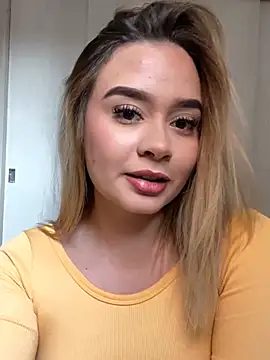 Sofia pamela  online show from 04/25/26, 07:11