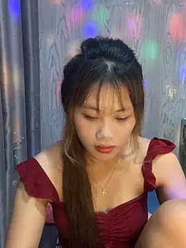 Ly-sexyy online show from 04/27/26, 07:28
