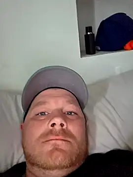 4u2nv123 online show from 04/26/26, 05:54