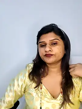 Snapshot of Cute-Rhea chatting on 04/21/26, 02:01 Cute-Rhea online show from 04/21/26, 02:01