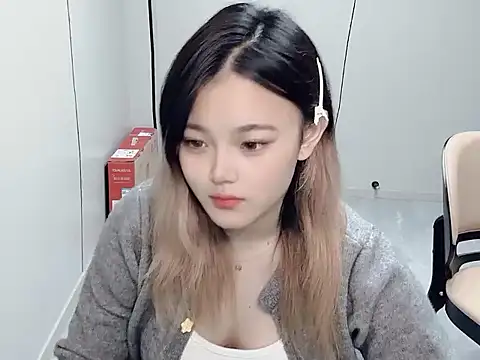 X8xx online show from 04/21/26, 08:42