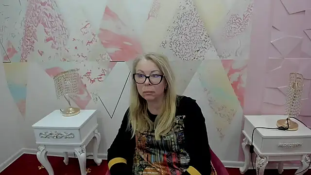 Miumiu111 online show from 04/21/26, 10:43