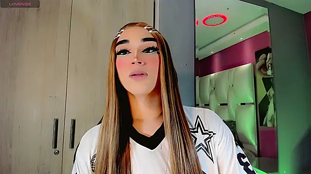 Camila Vasquezz1 online show from 07/20/26, 11:45