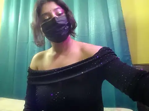 -Queenie online show from 07/02/26, 06:47
