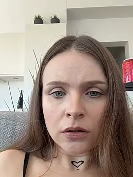 HelgaCc online show from 04/21/26, 12:55