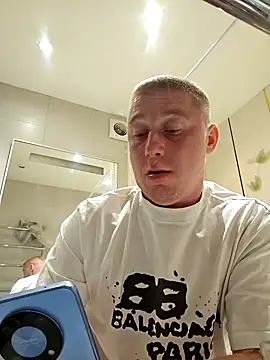 Petreliseev online show from 04/21/26, 01:17