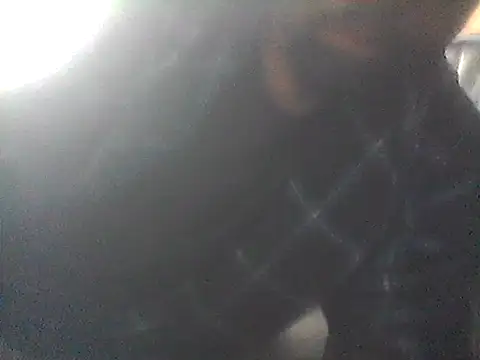 Snapshot of LunjeSA chatting on 07/25/26, 10:57 LunjeSA online show from 07/25/26, 10:57