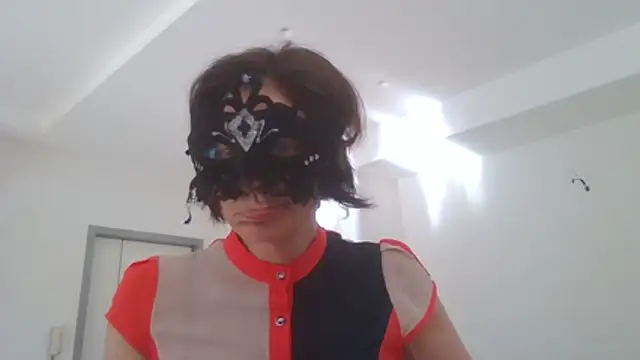 HelenTiAscolta online show from 06/08/26, 04:07