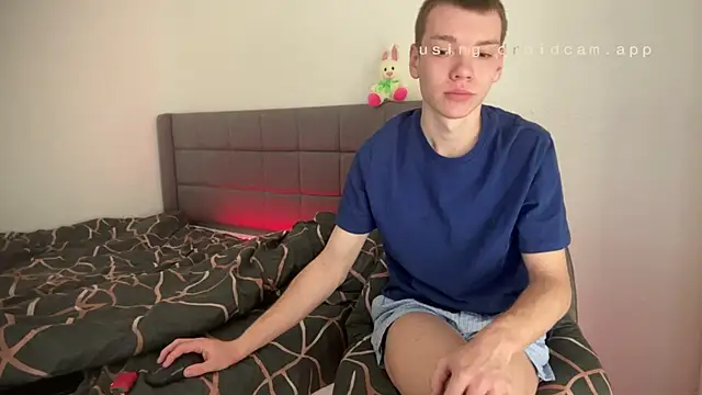 aaron stonee online show from 04/25/26, 10:07