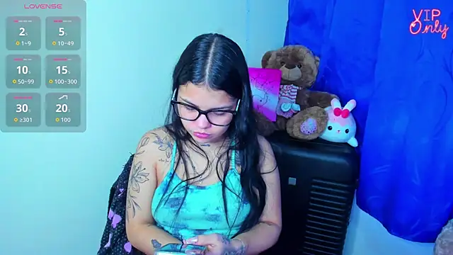 Snapshot of angelina_77 chatting on 07/22/26, 01:58 angelina 77 online show from 07/22/26, 01:58
