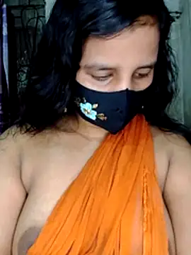 Snapshot of Nigar_Hatun chatting on 05/29/26, 09:35 Nigar Hatun online show from 05/29/26, 09:35