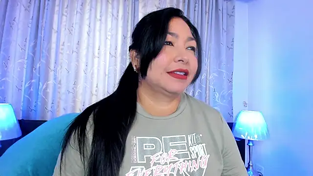 Victoria kim lee online show from 05/06/26, 12:10