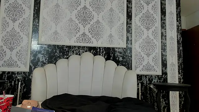 Agata Jade online show from 05/26/26, 11:50